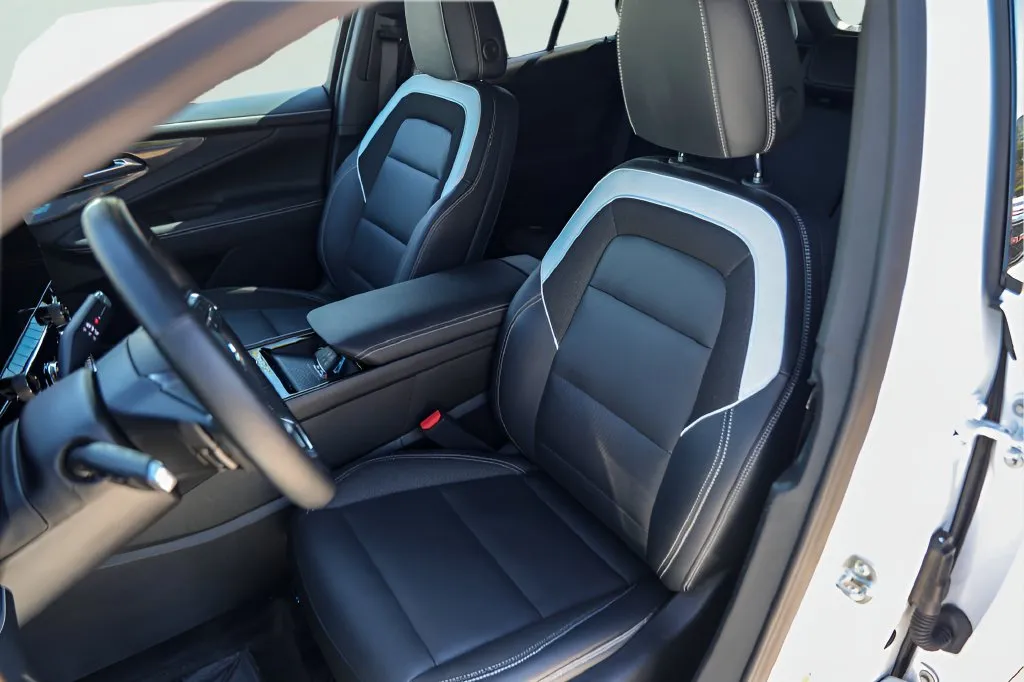 Chevrolet Blazer photo 9