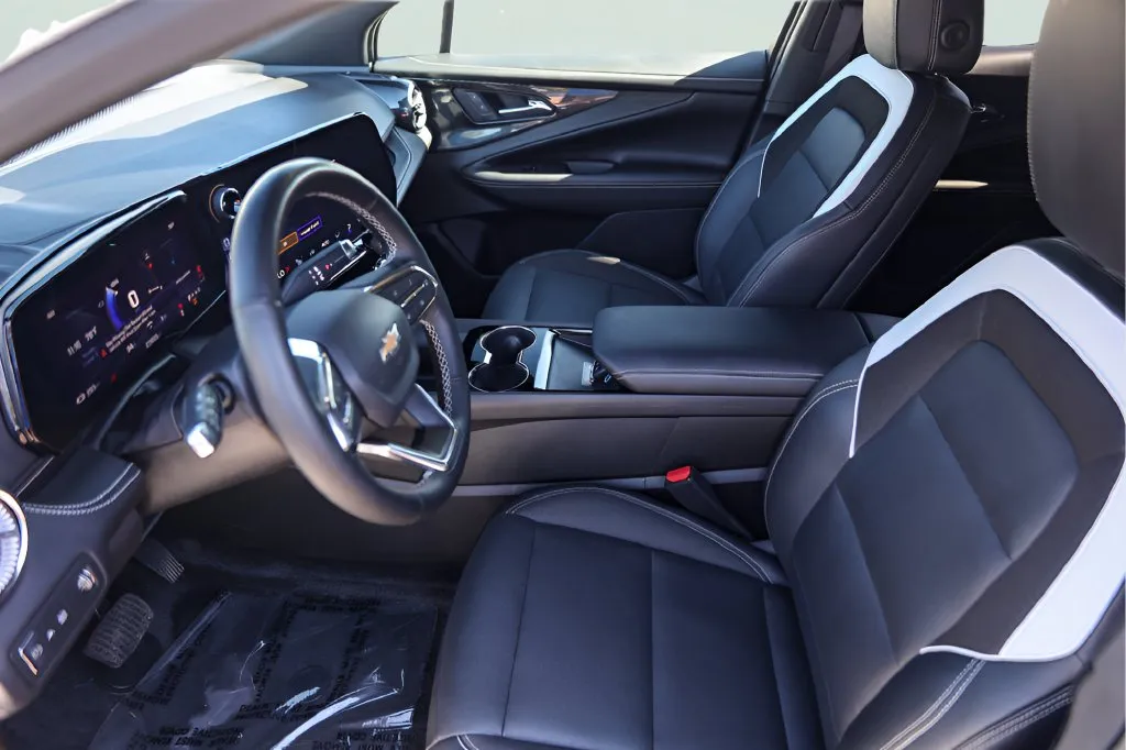Chevrolet Blazer photo 11