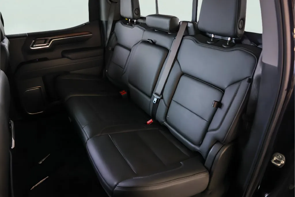 GMC Sierra photo 26