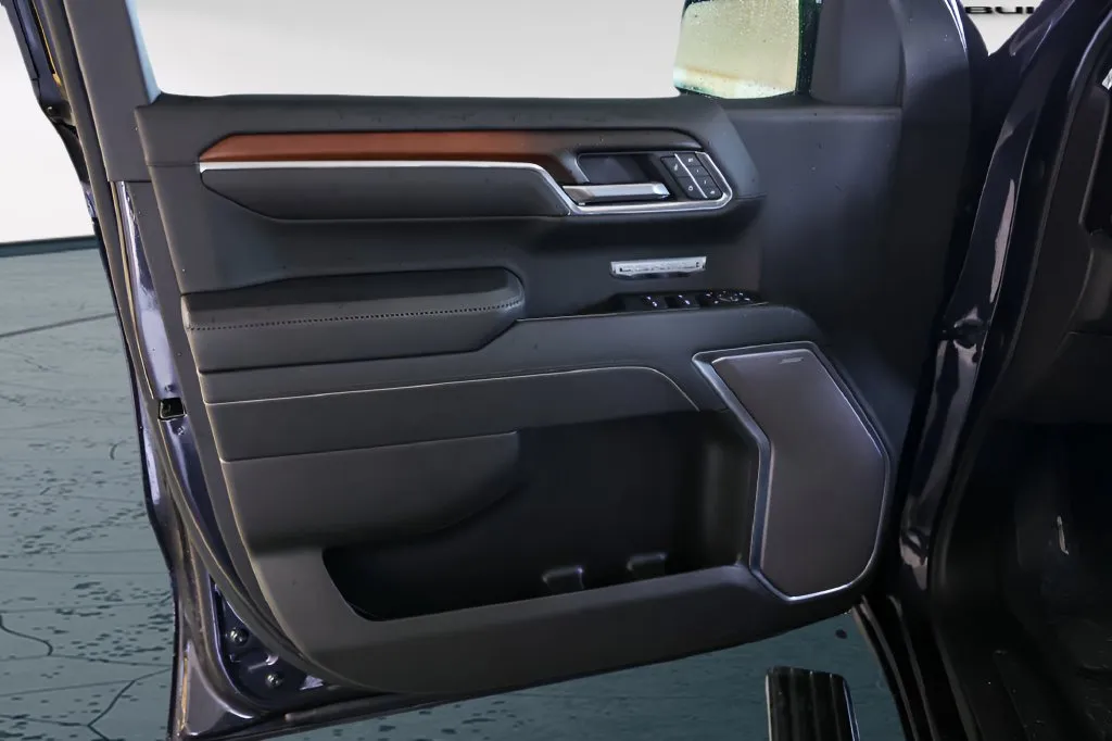 GMC Sierra photo 25