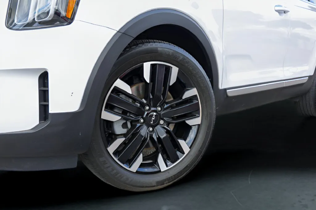 Kia Telluride photo 3