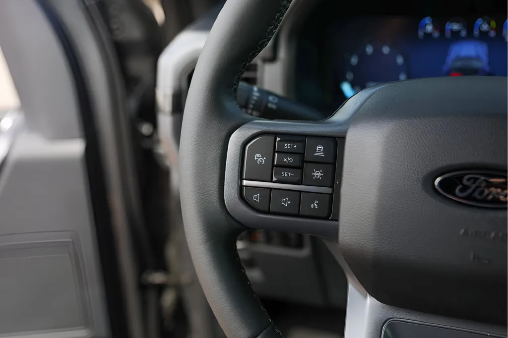 Ford F-150 photo 16