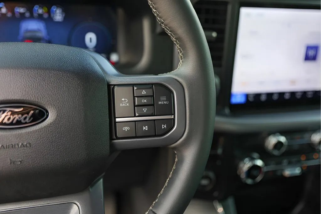 Ford F-150 photo 15