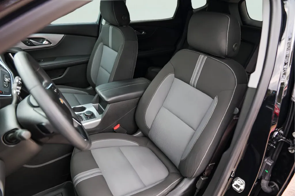 Chevrolet Blazer photo 9