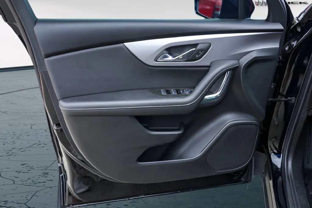 Chevrolet Blazer photo 24