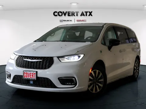 White 2024 Chrysler Pacifica Hybrid Select for sale in Austin, TX