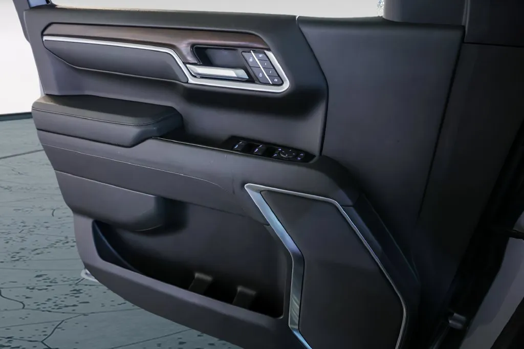 GMC Sierra photo 21