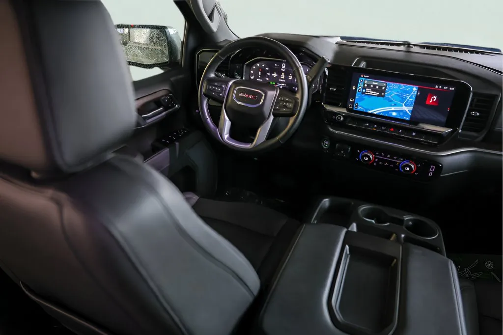 GMC Sierra photo 26