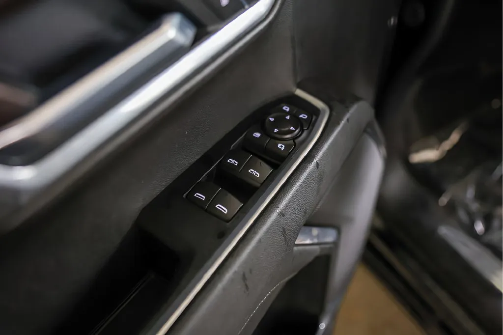 GMC Sierra photo 23