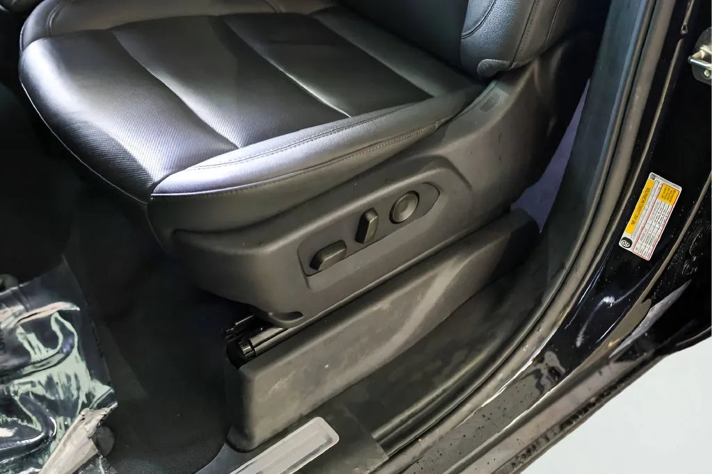 GMC Sierra photo 10
