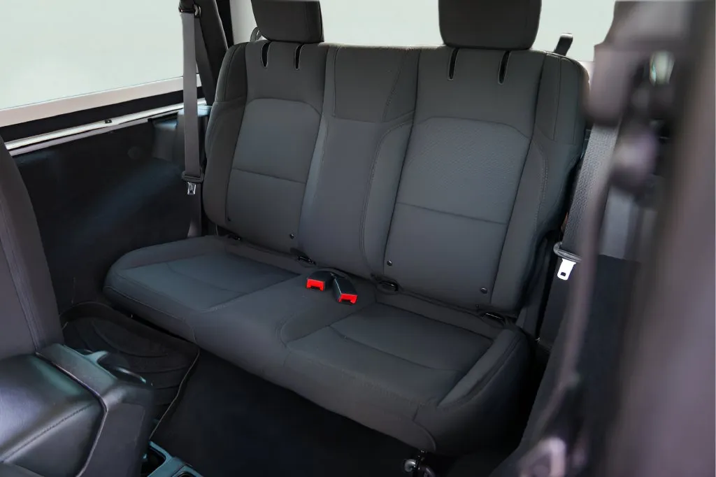 Jeep Wrangler photo 25