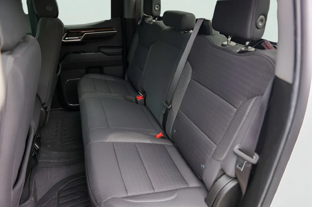 GMC Sierra photo 24