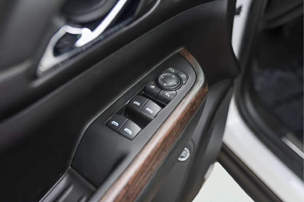 GMC Acadia photo 19