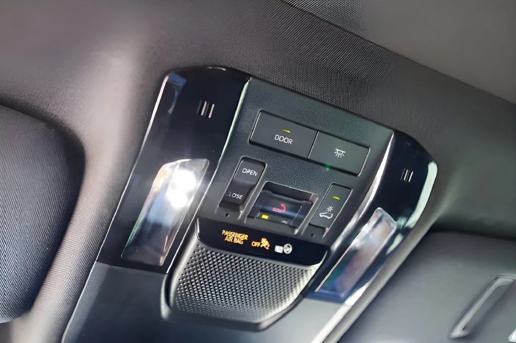 Lexus GX photo 22