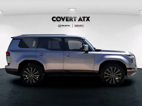 More photos of 2025 Lexus GX 550 Luxury+ at Covert Buick GMC, TX