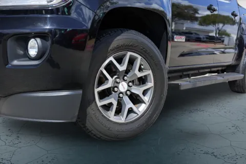 Another view of 2015 GMC Canyon SLE1 for sale in Austin, TX at Covert Buick GMC