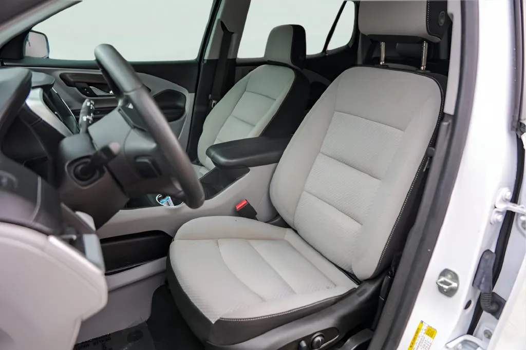 GMC Terrain photo 9
