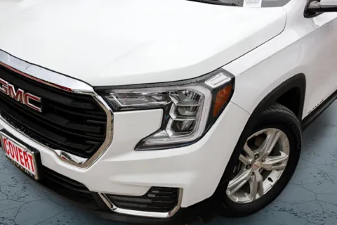 Photos of 2022 GMC Terrain SLE for sale in Austin, TX at Covert Buick GMC