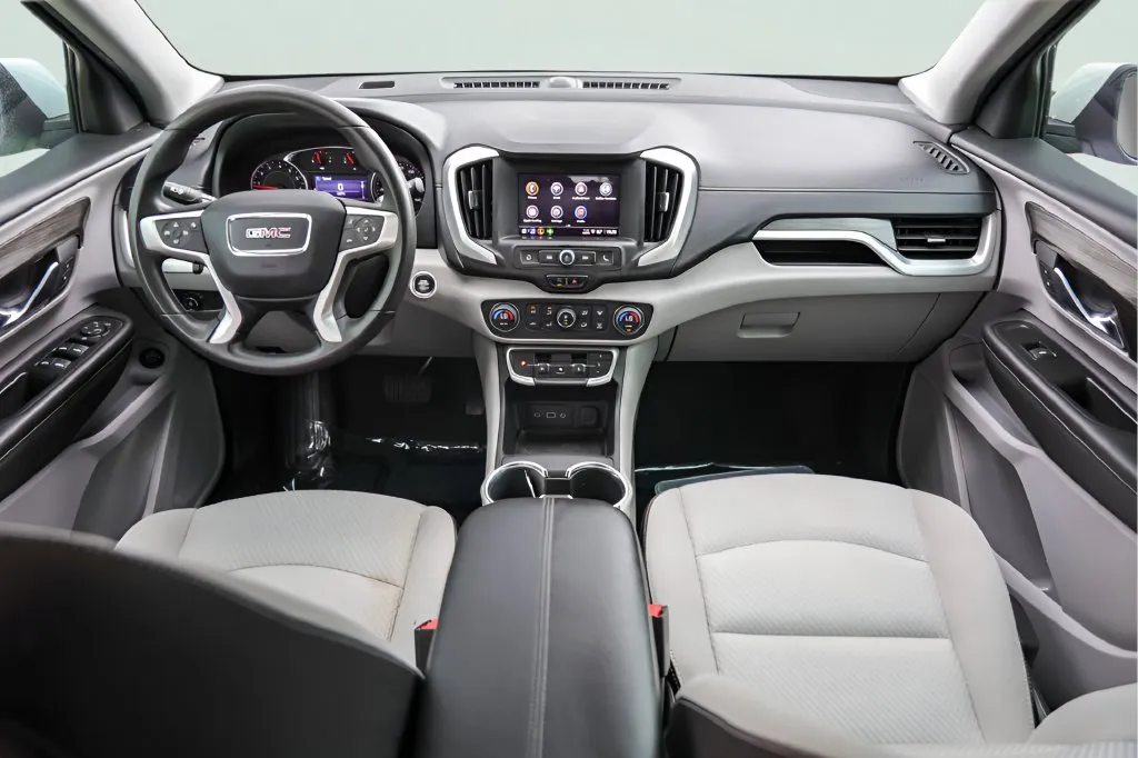 GMC Terrain photo 28