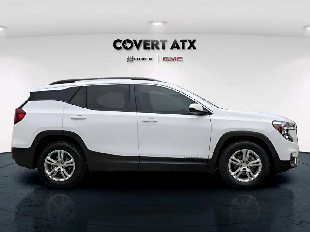 GMC Terrain photo 7