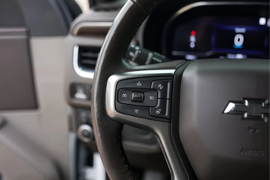 Chevrolet Tahoe photo 16