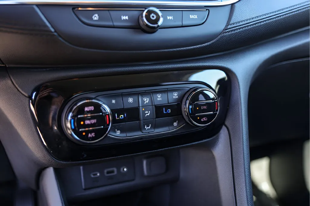 Buick Encore GX photo 20