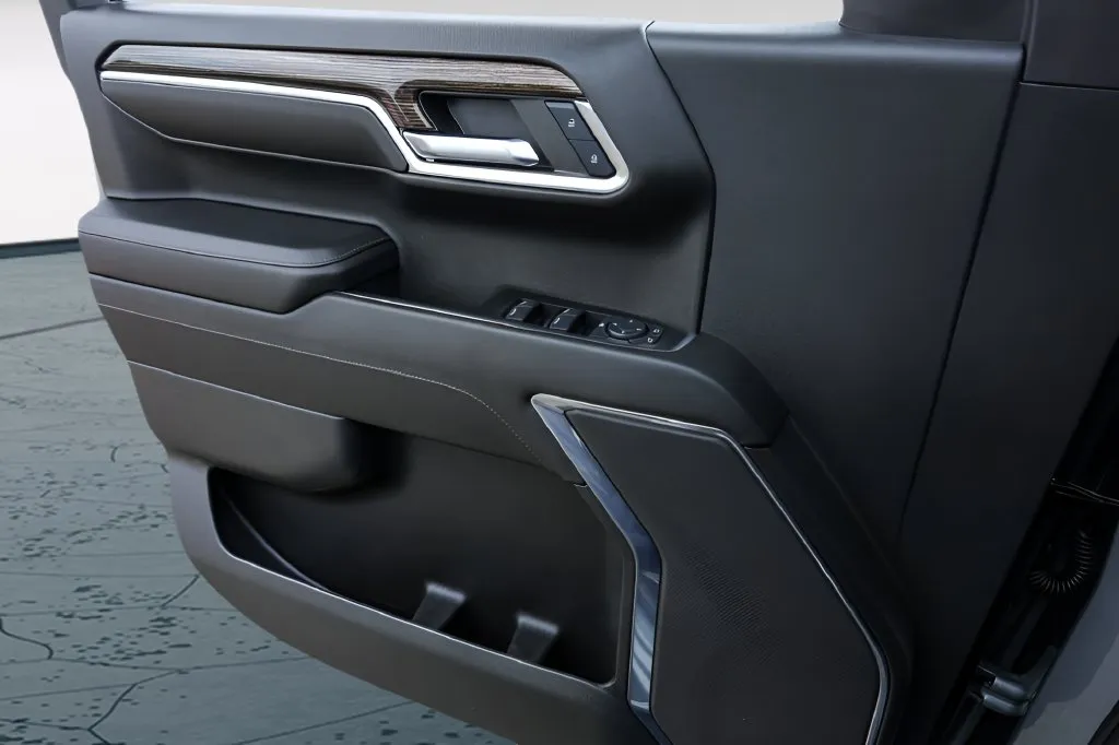 GMC Sierra photo 21