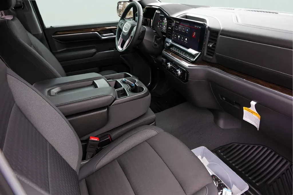 GMC Sierra photo 29