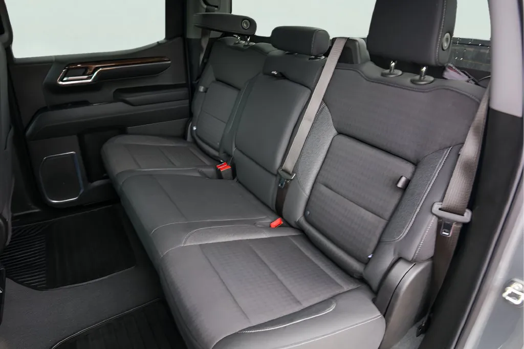 GMC Sierra photo 24