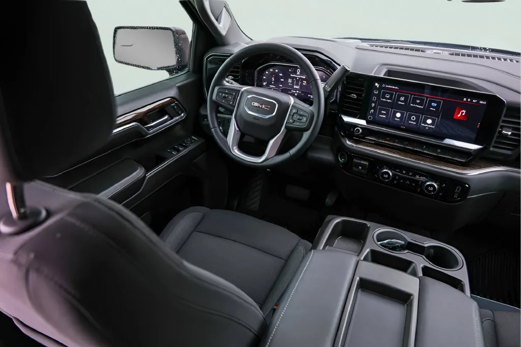 GMC Sierra photo 26