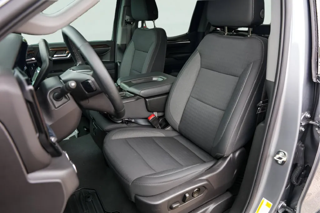 GMC Sierra photo 9