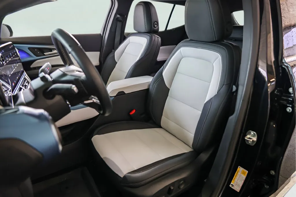 Chevrolet Equinox photo 9
