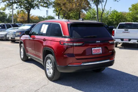 More photos of 2023 Jeep Grand Cherokee Laredo at Covert Buick GMC, TX