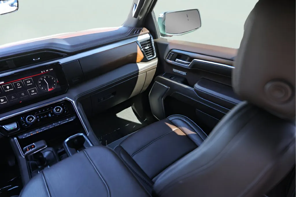GMC Sierra photo 29