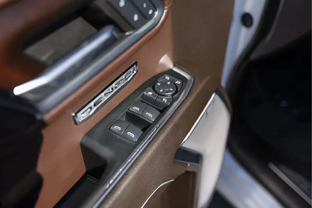 GMC Sierra photo 24