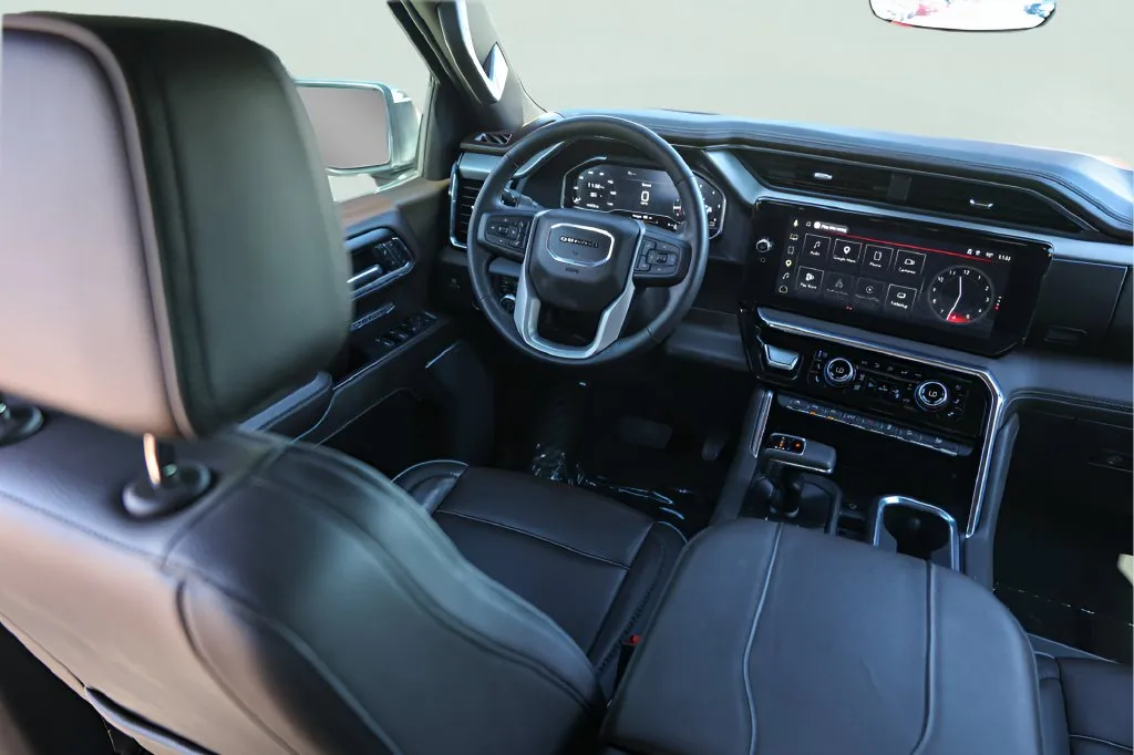 GMC Sierra photo 28