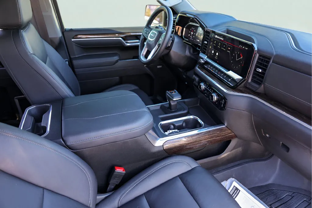 GMC Sierra photo 31