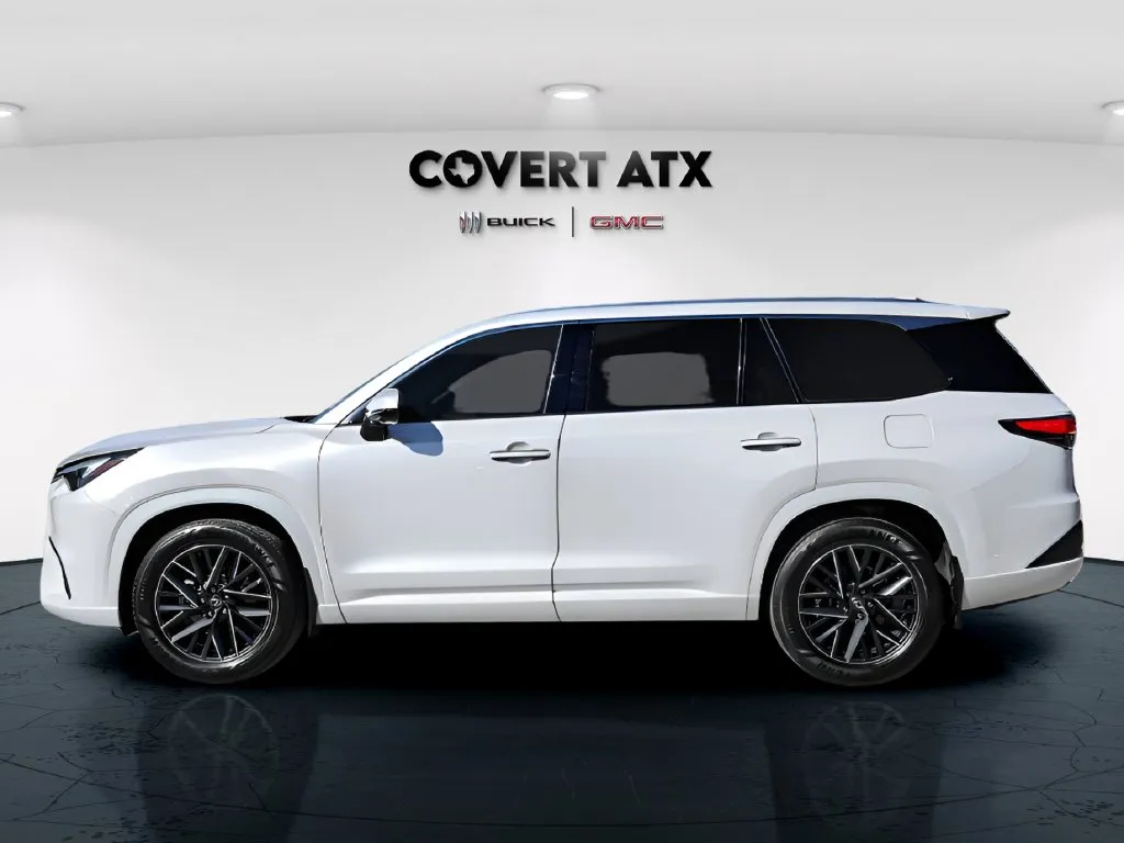 Lexus TX photo 4