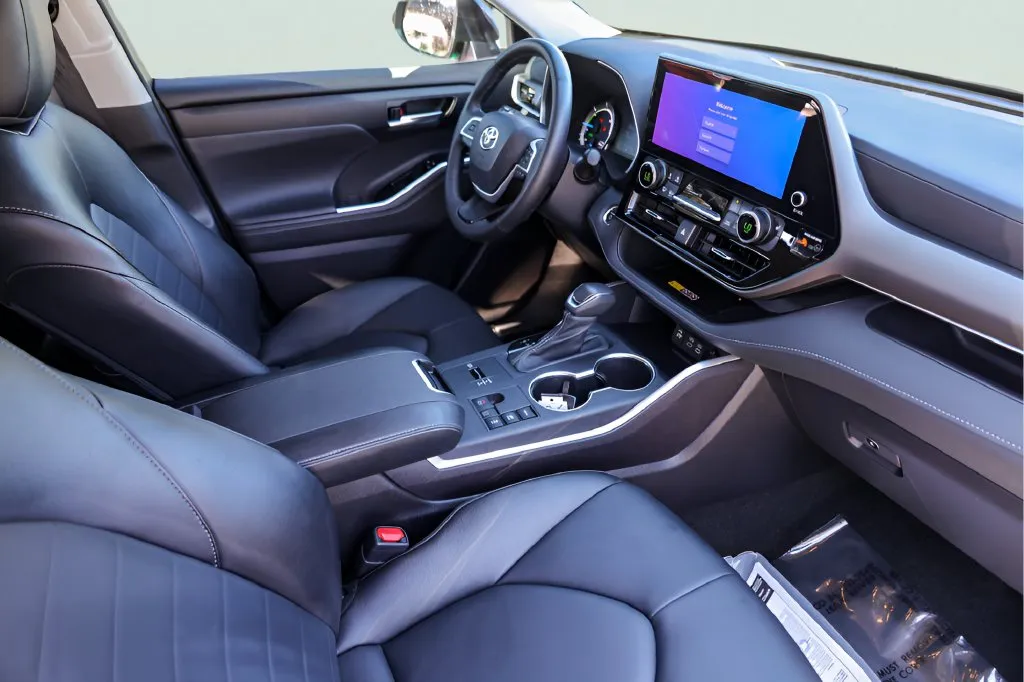 Toyota Highlander photo 34