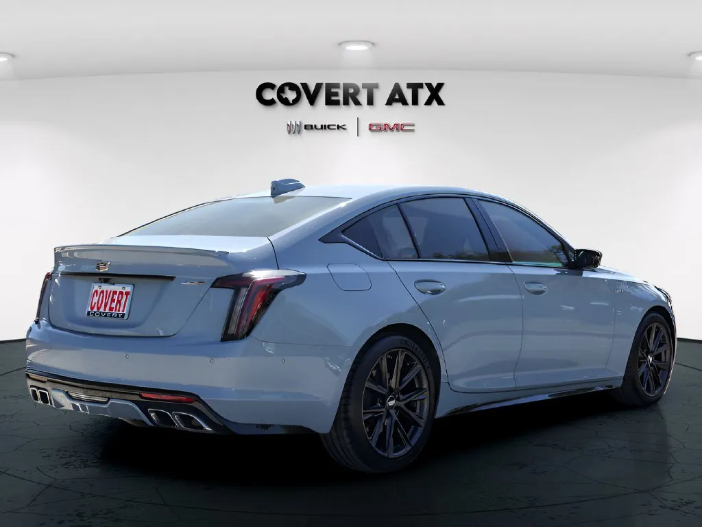 Cadillac CT5 photo 6