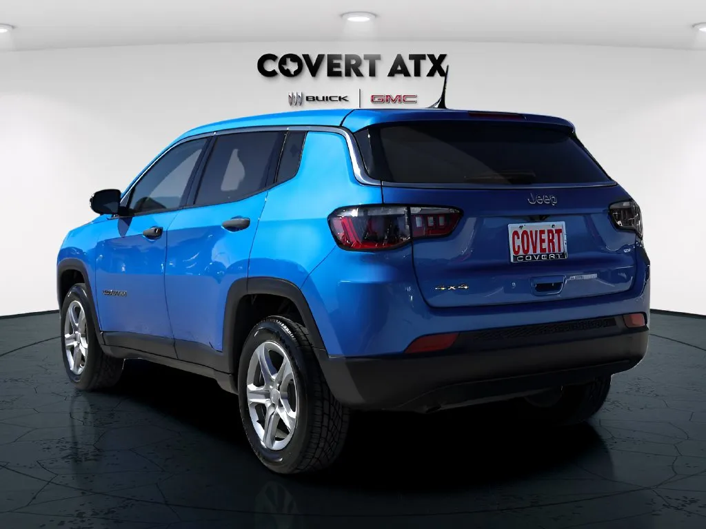 Jeep Compass photo 5