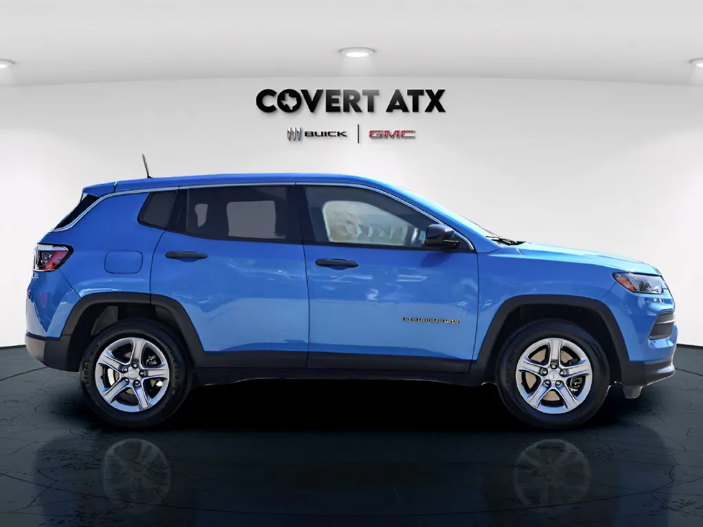 Jeep Compass photo 7