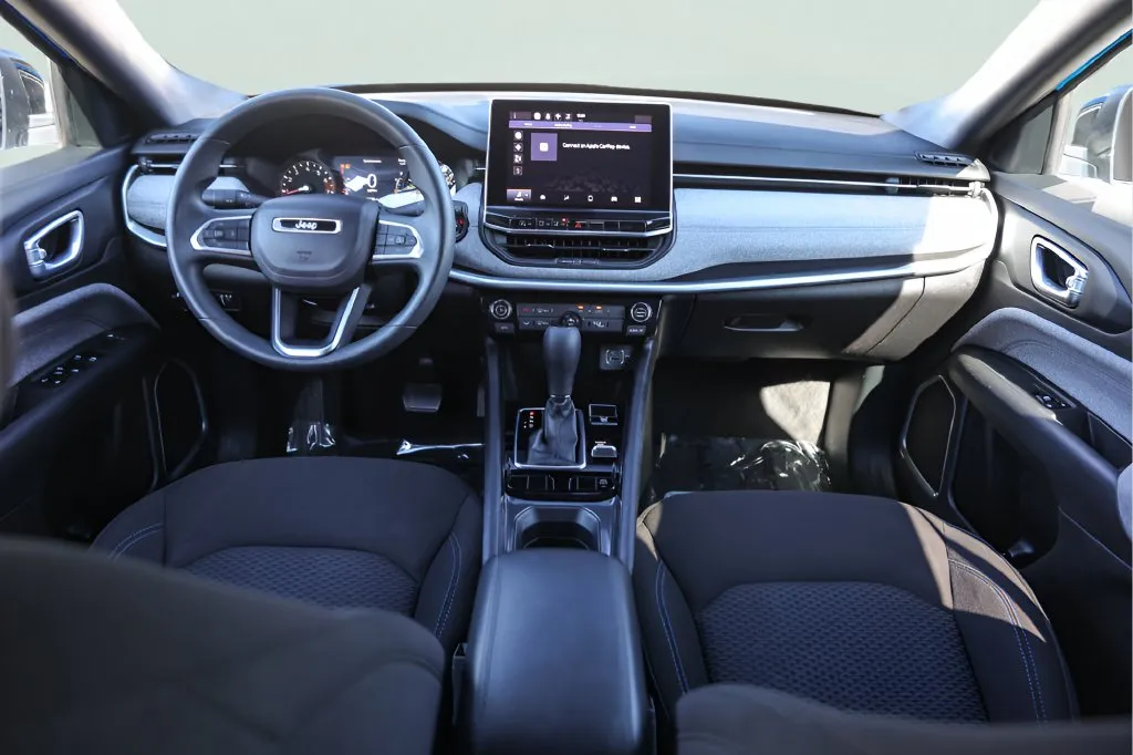 Jeep Compass photo 26