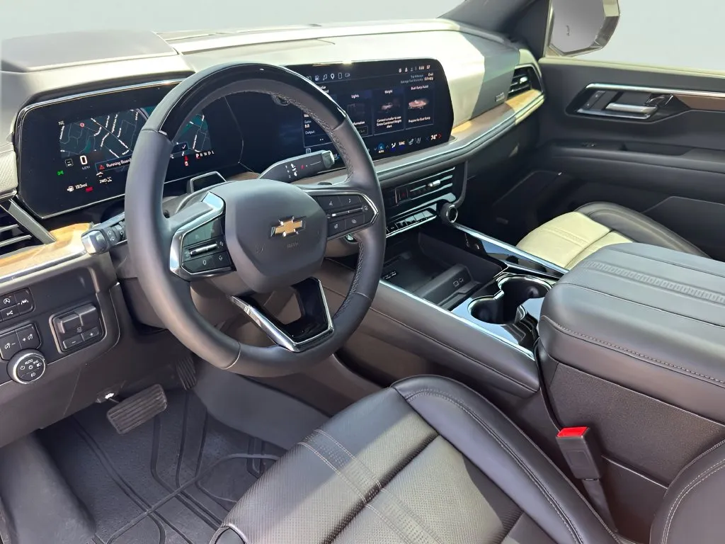 Chevrolet Tahoe photo 11
