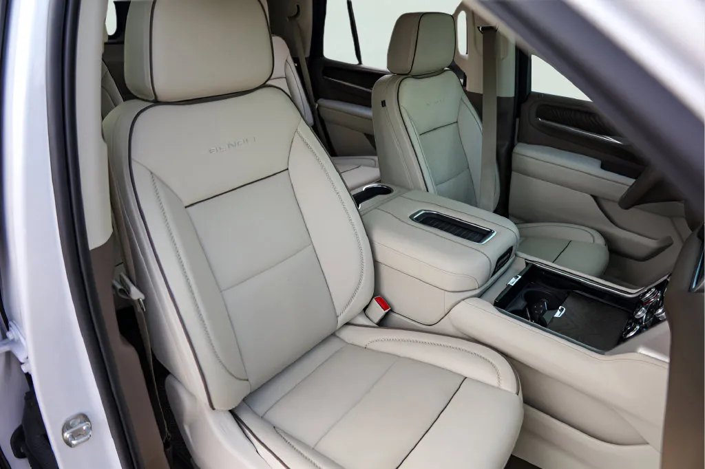 GMC Yukon photo 32