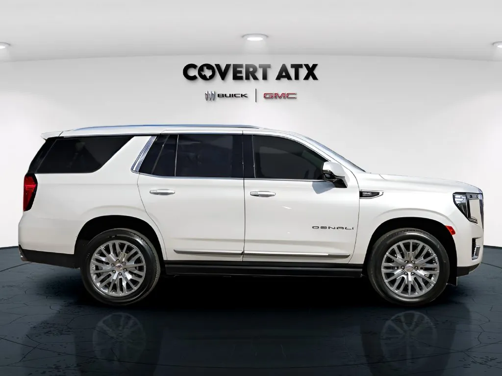 GMC Yukon photo 7