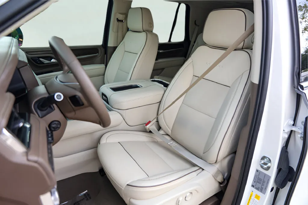 GMC Yukon photo 9
