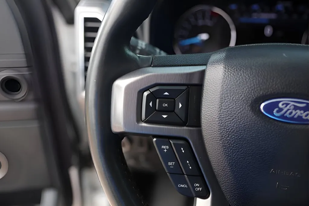 Ford Expedition photo 14