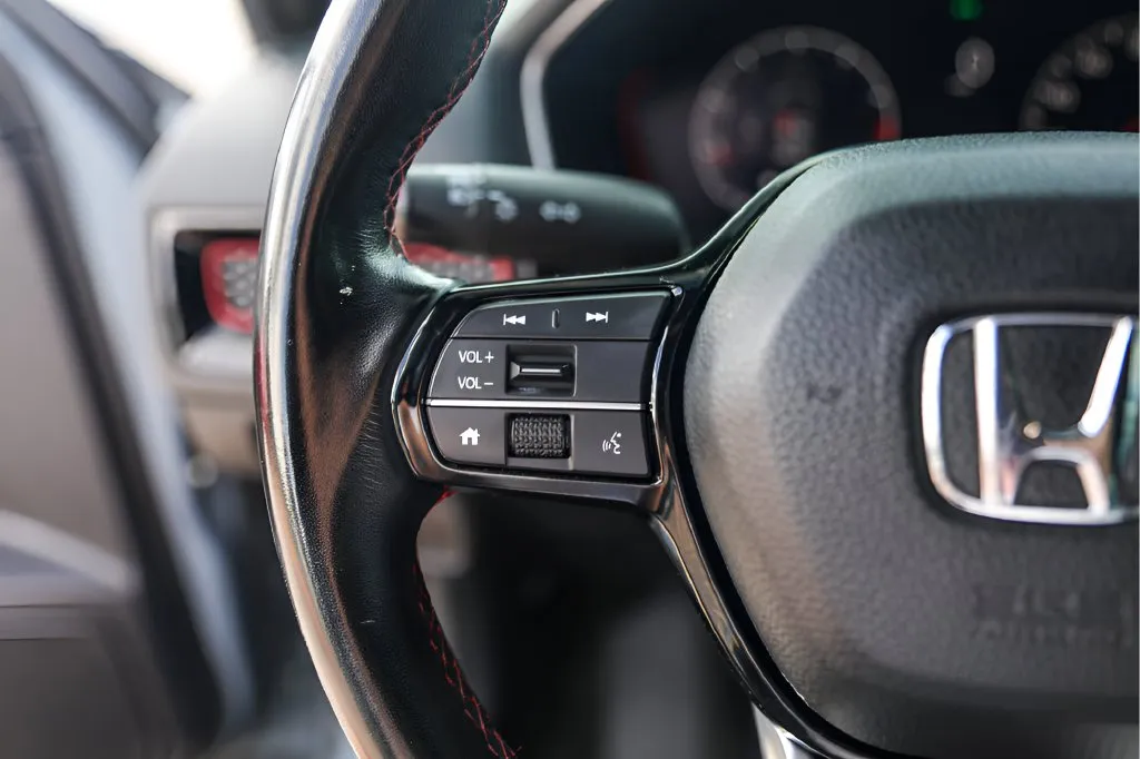 Honda Civic photo 16