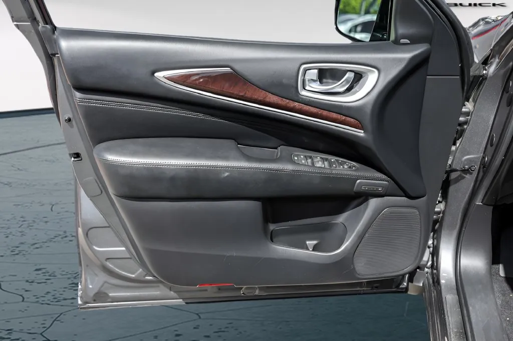 Infiniti QX60 photo 25
